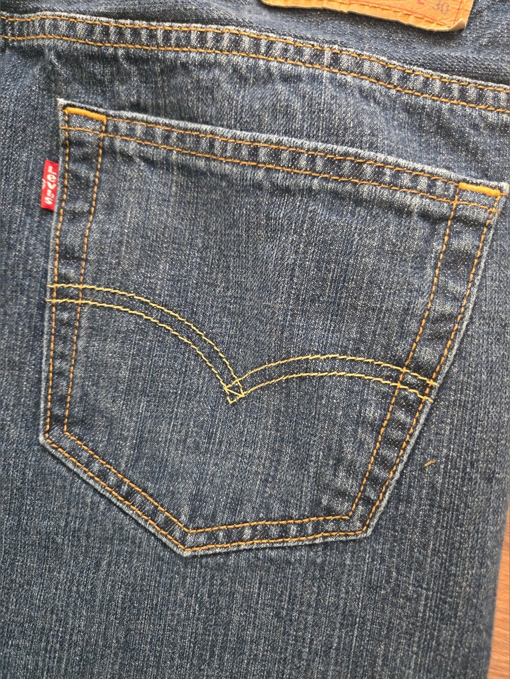 Levi's Woman's Dark Blue Bootcut Jeans 36 X 30 569 Style - Picture 2 of 6